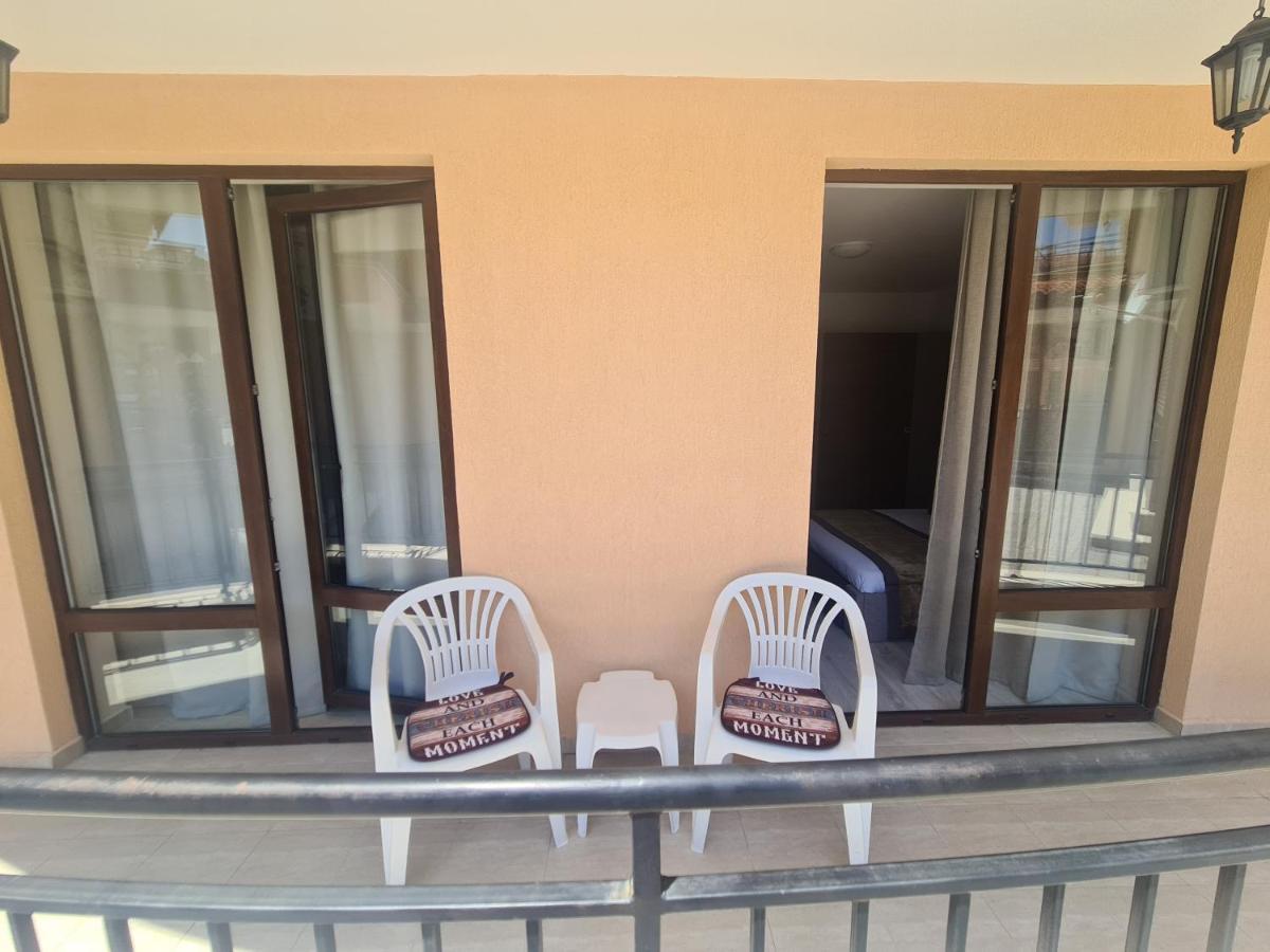 Private Apartment In Star Dreams Complex Sveti Vlas Exterior photo