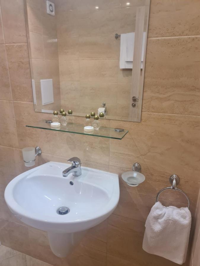 Private Apartment In Star Dreams Complex Sveti Vlas Exterior photo