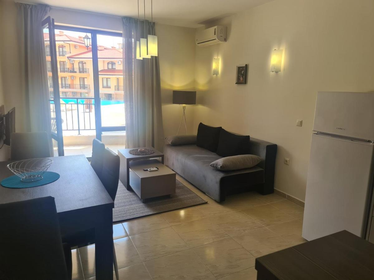 Private Apartment In Star Dreams Complex Sveti Vlas Exterior photo