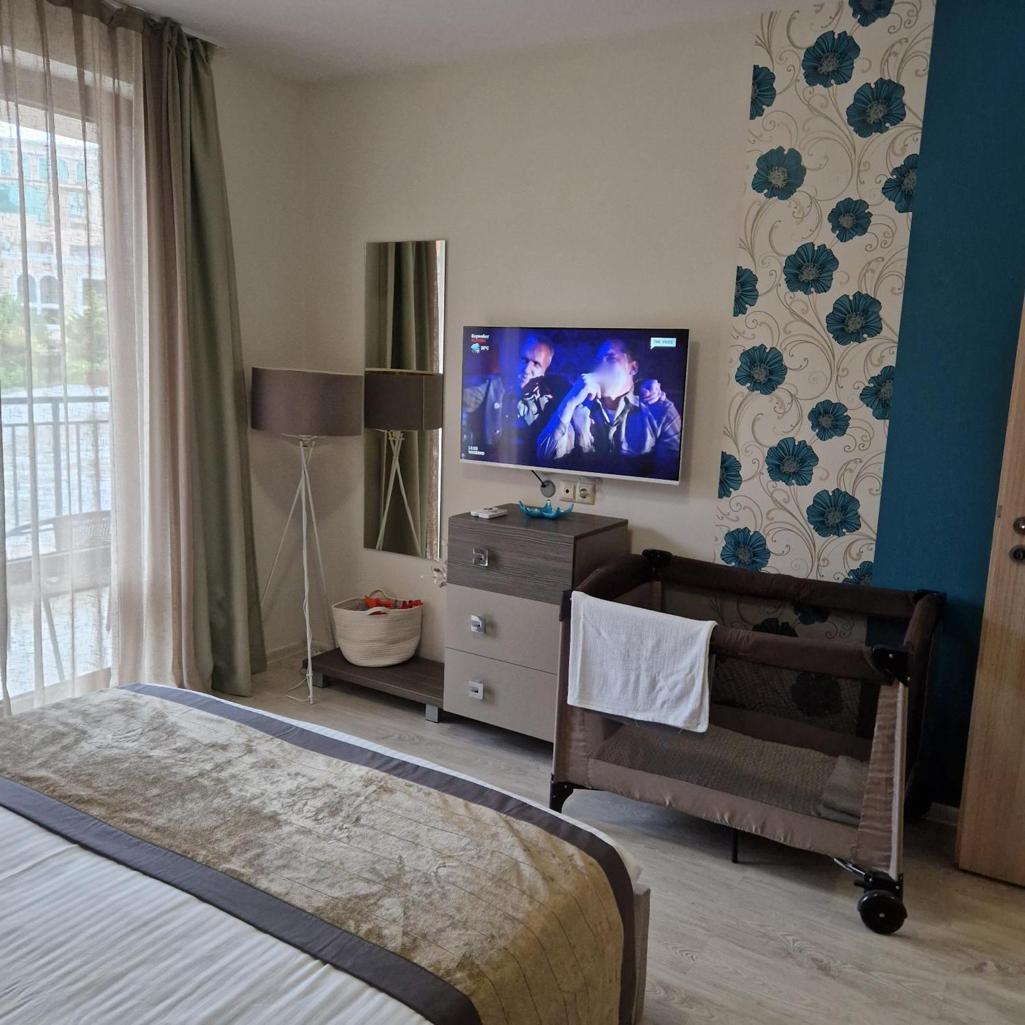 Private Apartment In Star Dreams Complex Sveti Vlas Exterior photo
